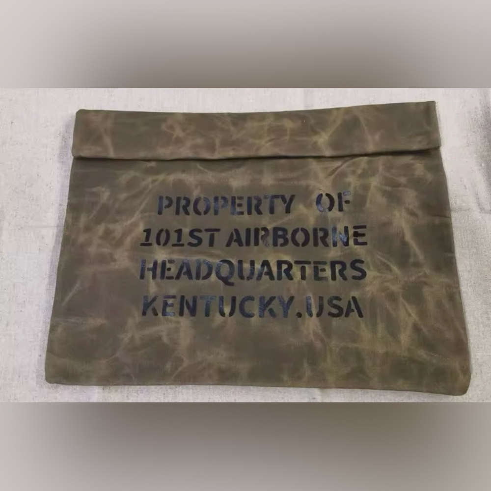 $20 101 AIRBORNE WWII REPLICA BAG. NEW. $20 WHEN BUNDLED WITH 3 OR MORE ITEMS